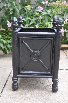 Sq-Black.JPG